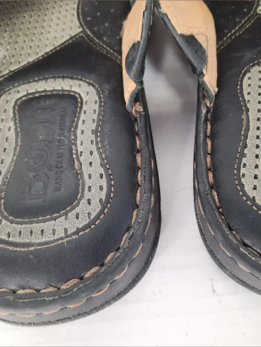 Börn Black Leather Triple-Strap Cutout Slide Sandals Mens 13M  Dadcore
